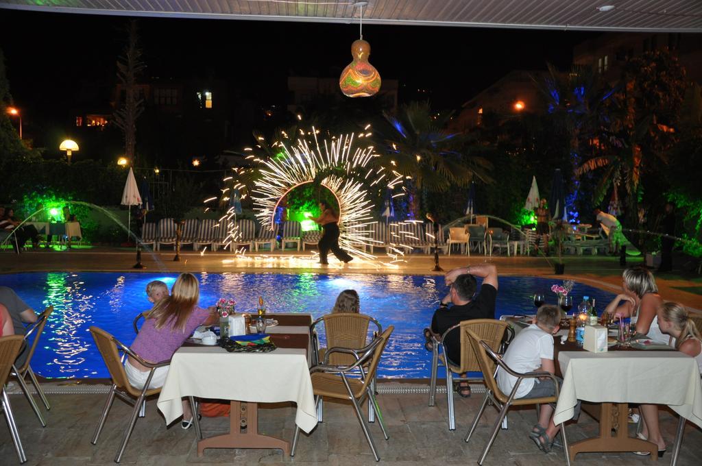 Hotel de apartamente Kleopatra South Star 3*